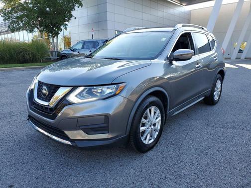 2018 Nissan Rogue SV