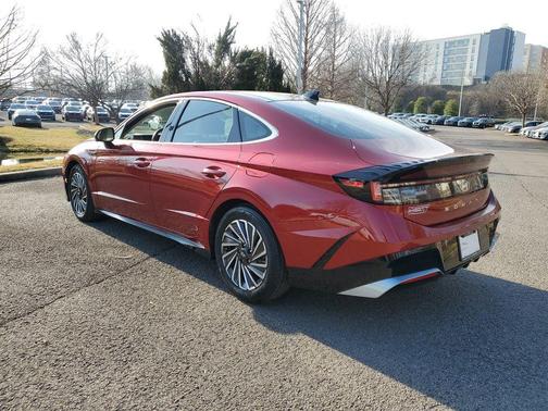 2024 Hyundai SONATA Hybrid Limited