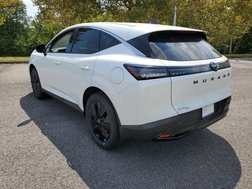 2025 Nissan Murano SV