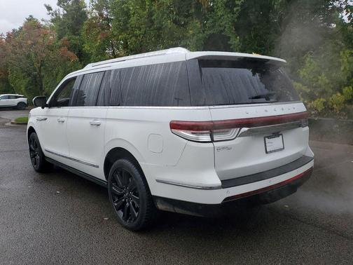 2022 Lincoln Navigator Reserve