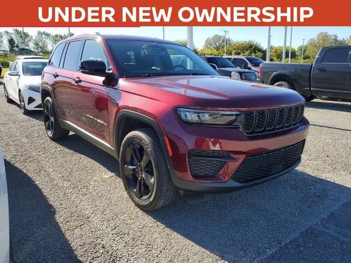2023 Jeep Grand Cherokee Altitude