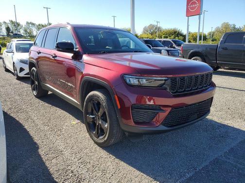 2023 Jeep Grand Cherokee Altitude