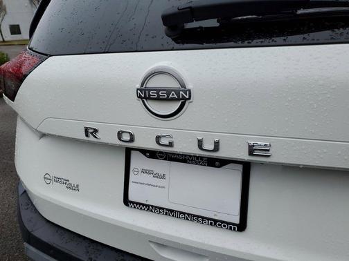 2022 Nissan Rogue S