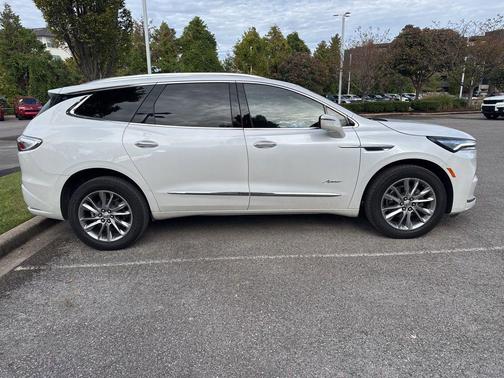 2024 Buick Enclave Avenir AWD