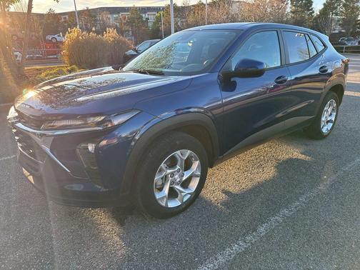 2024 Chevrolet Trax LS