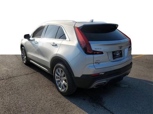 2021 Cadillac XT4 Premium Luxury