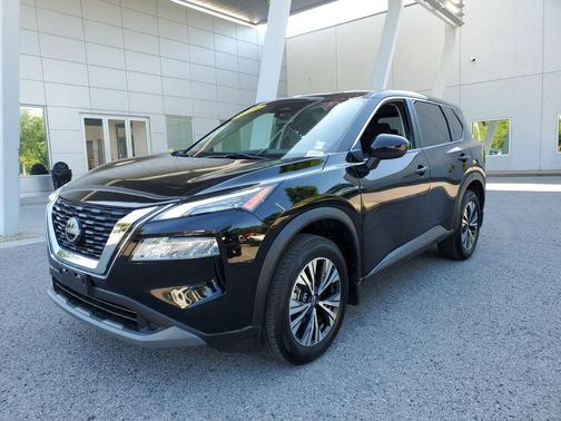 Super Black 2023 Nissan Rogue SV