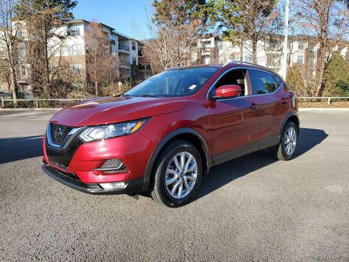 2022 Nissan Rogue Sport SV
