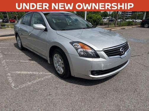 Radiant Silver Metallic 2009 Nissan Altima 2.5 S