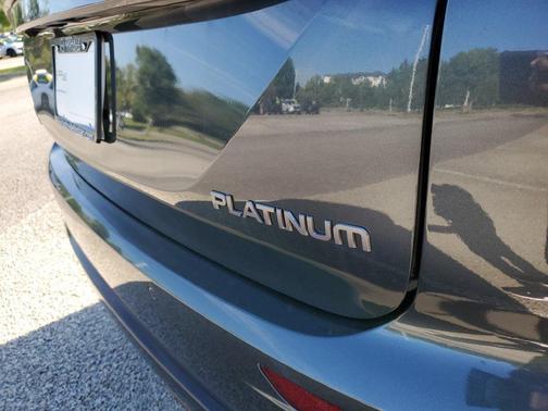 Moonrock Gray 2026 Nissan Rogue PLAT