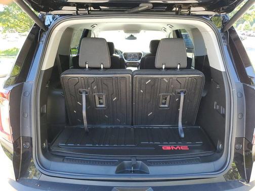 2023 GMC Acadia FWD SLE