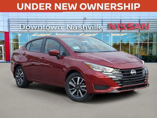 Scarlet 2025 Nissan Versa 1.6 SV