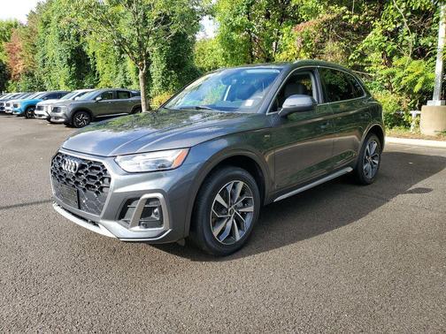 2023 Audi Q5 45 S line Premium Plus