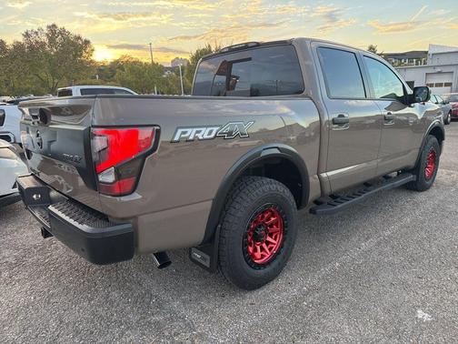 2021 Nissan Titan PRO-4X