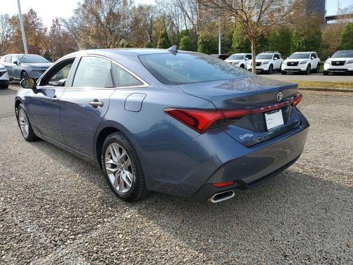2021 Toyota Avalon XLE