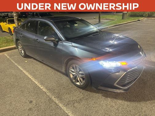 2021 Toyota Avalon XLE