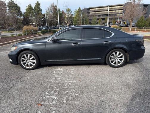 2007 Lexus LS 460 Base