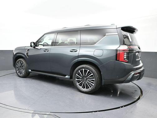 2025 Nissan Armada Platinum Reserve 4WD