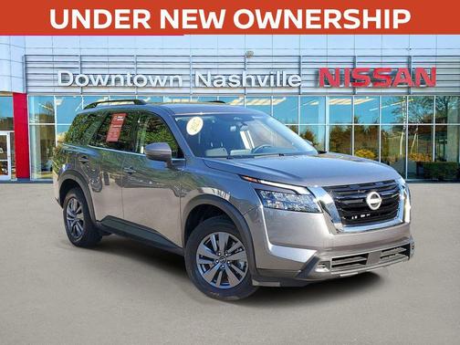 2025 Nissan Pathfinder SV FWD