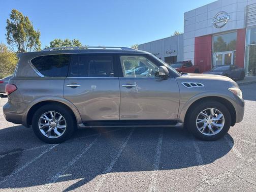 2013 INFINITI QX56 Base