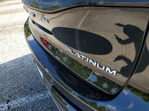 2024 Toyota Crown Platinum