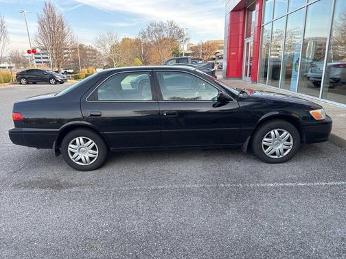 2000 Toyota Camry LE V6
