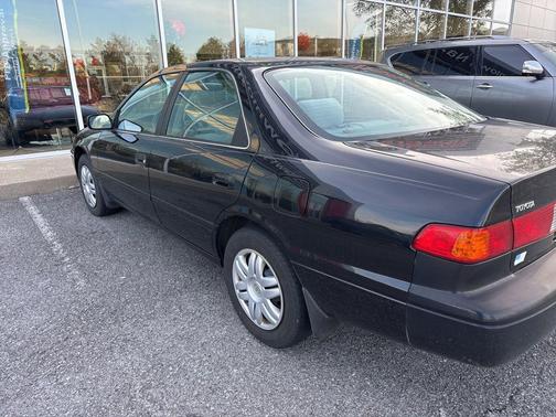 2000 Toyota Camry LE V6