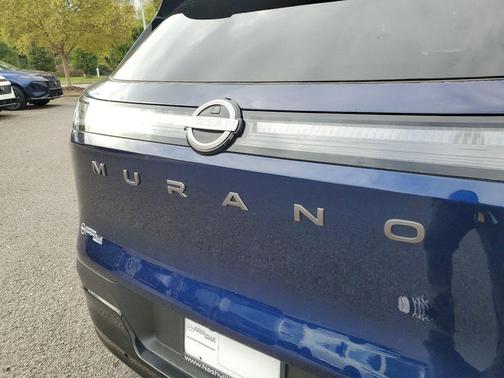 2025 Nissan Murano SV