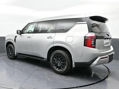 2025 Nissan Armada SV 4WD