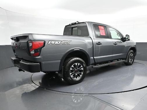 2024 Nissan Titan PRO-4X