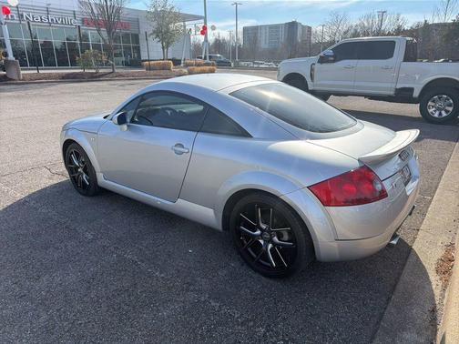 2002 Audi TT quattro