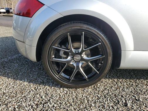 2002 Audi TT quattro