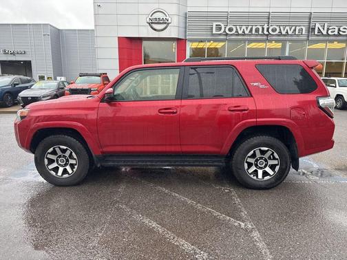2024 Toyota 4Runner TRD Off Road
