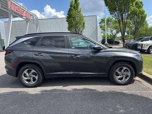 Dark Gray Metallic 2024 Hyundai TUCSON SEL