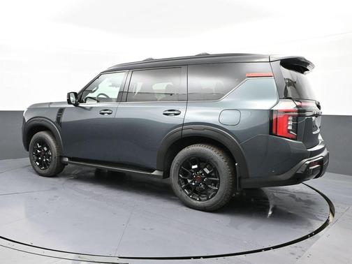2025 Nissan Armada PRO-4X 4WD