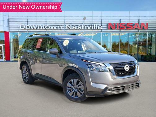 2025 Nissan Pathfinder SV FWD