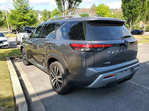 Gun Metallic 2023 Nissan Pathfinder Platinum 4WD