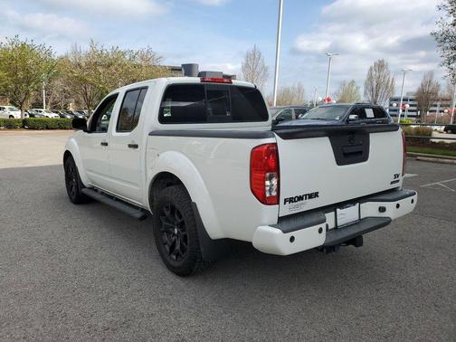 Glacier White 2020 Nissan Frontier SV