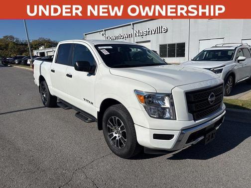 2024 Nissan Titan SV
