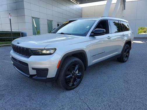 2023 Jeep Grand Cherokee L Altitude