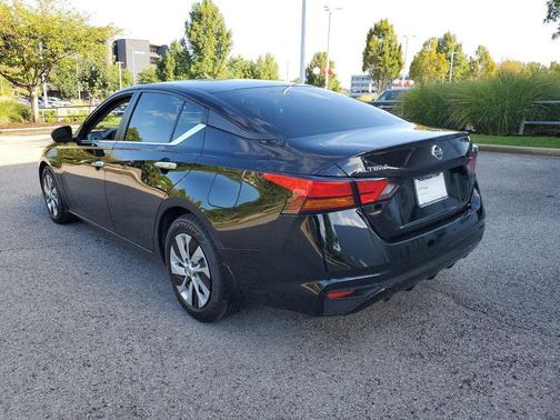 2022 Nissan Altima S FWD
