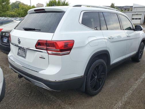2018 Volkswagen Atlas 3.6L SEL Premium
