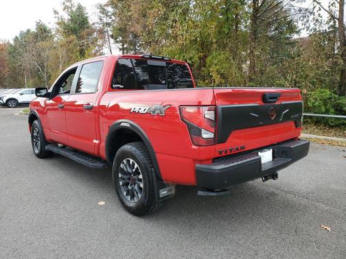 2024 Nissan Titan PRO-4X