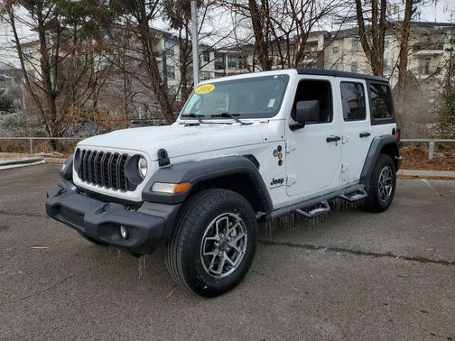 2024 Jeep Wrangler Sport
