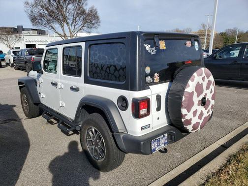 2024 Jeep Wrangler Sport