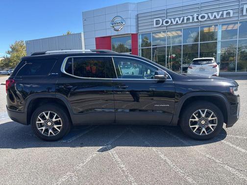 2023 GMC Acadia FWD SLE