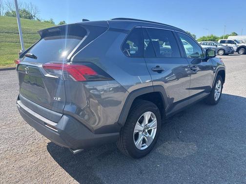 Magnetic Gray Metallic 2021 Toyota RAV4 XLE