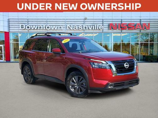 2024 Nissan Pathfinder SV FWD