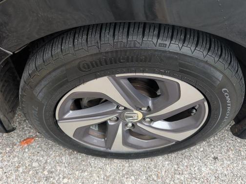 Crystal Black Pearl 2019 Honda Insight EX
