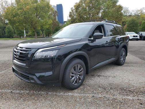 2025 Nissan Pathfinder SV 4WD